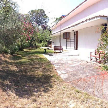 Secluded 1.8 Acre Garden Villa, For Exclusive Use With Stunning Views. Kalandra Exteriör bild